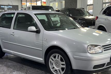VW Golf 174.431 km 3.900 &euro; München 81829