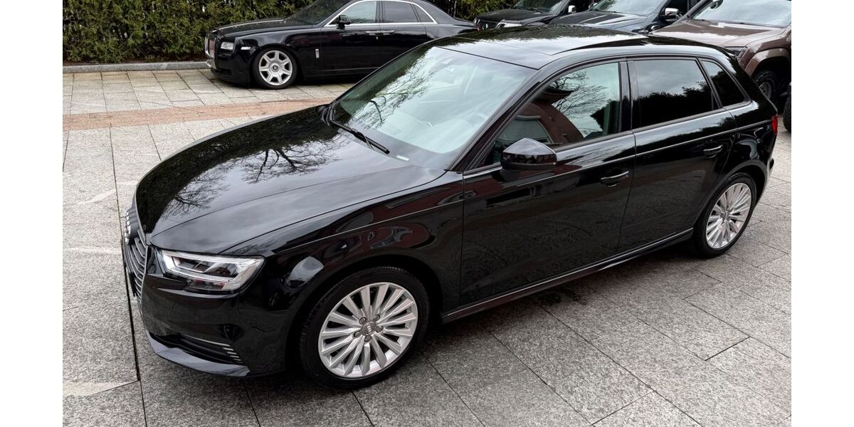 Audi A3 78.000 km 15.980 &euro; München 81827