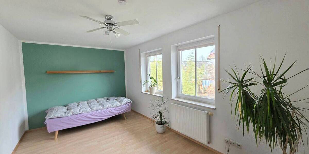 Doppelhaushälfte München Pasing-Obermenzing - 6 Zimmer, 140 m&sup2;, 2.100&euro; | Angebot:25999055