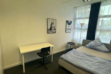 Zimmer Ottobrunn - 750&euro; | Angebot:27573490