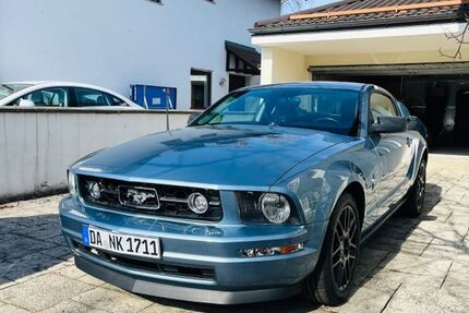 Ford Mustang 135.000 km 12.200 &euro; München 81671