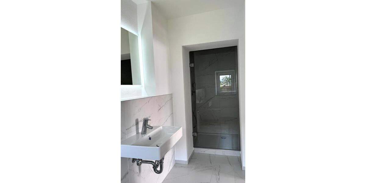 Terrassenwohnung Gilching - 2 Zimmer, 69 m&sup2;, 1.580&euro; | Angebot:25590811