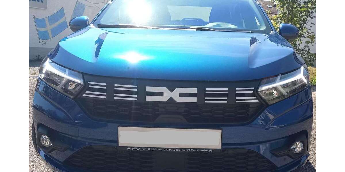 Dacia Logan 8.785 km 16.000 &euro; Holzkirchen 83607