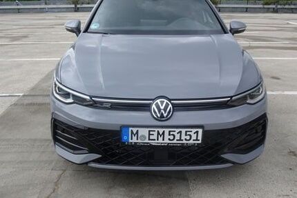 VW Golf 25.000 km 41.900 &euro; München 80686