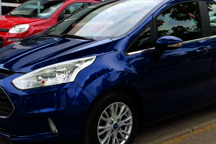 Ford B-Max 26.980 km 10.999 &euro; München 81825