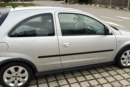 Opel Corsa 145.000 km 1.900 &euro; Dachau 85221