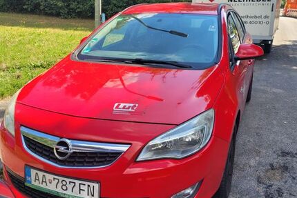 Opel Astra 231.000 km 2.000 &euro; Neubiberg 85579