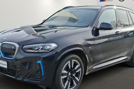 BMW iX3 45.509 km 39.480 &euro; München 81827
