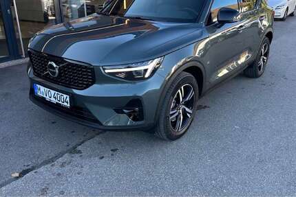 Volvo XC40 14.999 km 43.990 &euro; Baierbrunn 82065
