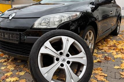 Renault Megane 198.000 km 3.700 € München 80687