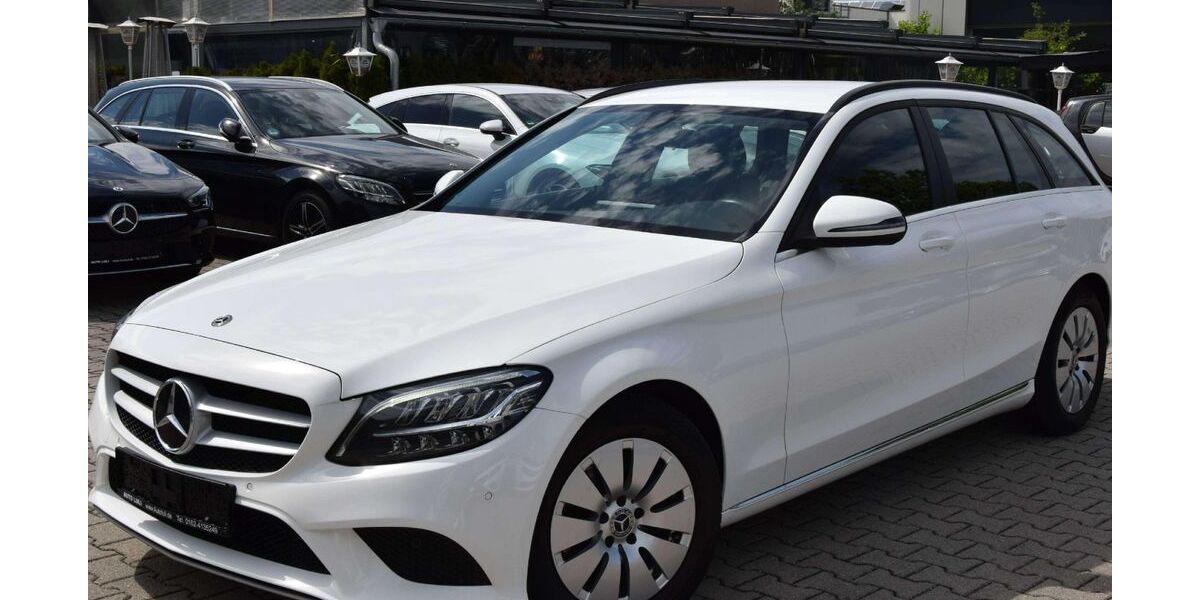 Mercedes-Benz C 180 115.000 km 17.500 &euro; Poing 85586