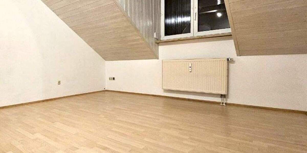 SOFORT freie und charmante 3 Zimmer 76 qm Wohnung mit Garage 3 zimmer