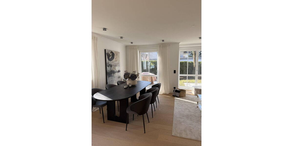 Etagenwohnung München Bogenhausen - 4 Zimmer, 196 m&sup2;, 1.490.000&euro; | Angebot:26389268