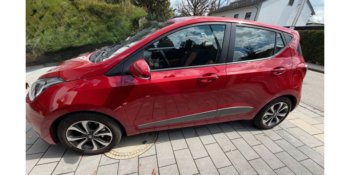 Hyundai i10 50.000 km 6.390 &euro; Ottobrunn 85521