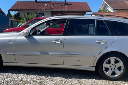 Mercedes-Benz E 280 300.500 km 2.900 &euro; Berg 82335