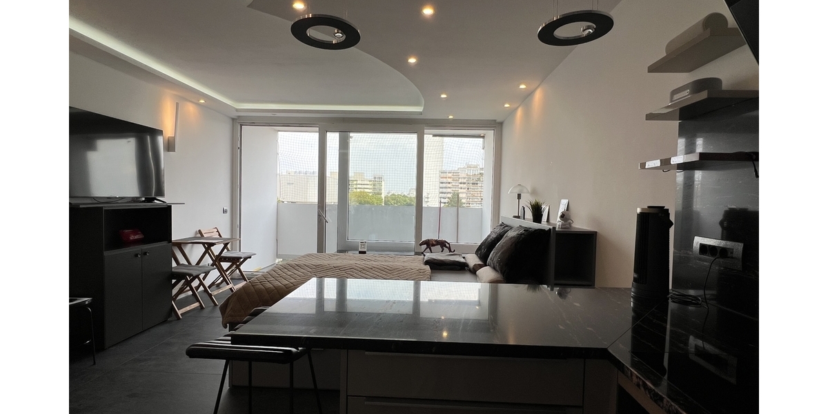 Modernes Apartment in zentraler Lage am OEZ (U1U3) - Etagenwohnung München Moosach | Angebot:27722726