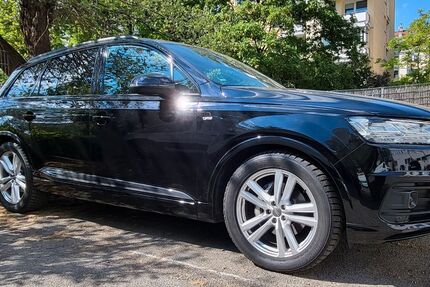 Audi Q7 99.990 km 36.500 &euro; München 80339