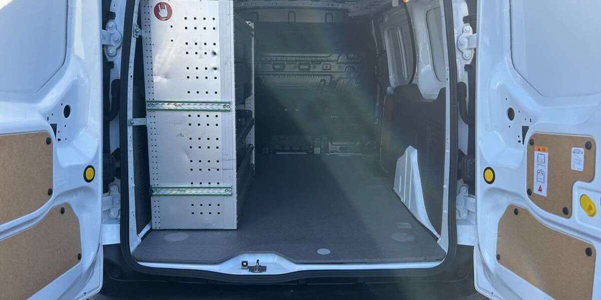 Ford Transit Connect 96.544 km 16.990 &euro; München 81825