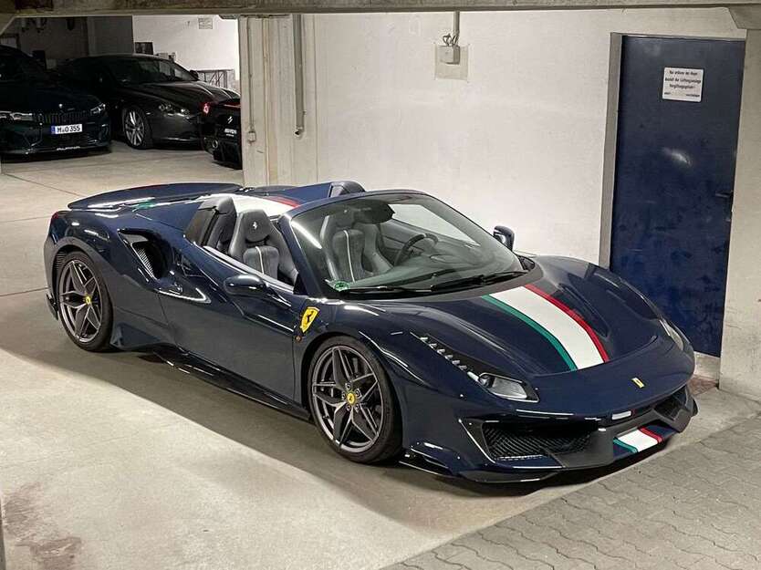 Ferrari 488 1.300 km 649.000 € Gruenwald 82031