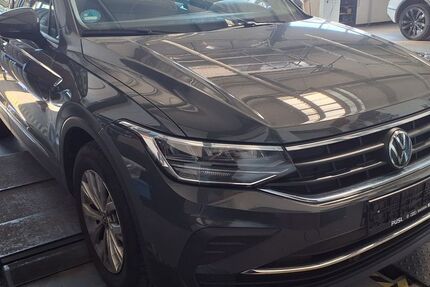 VW Tiguan 68.262 km 23.930 &euro; Wolfratshausen 82515