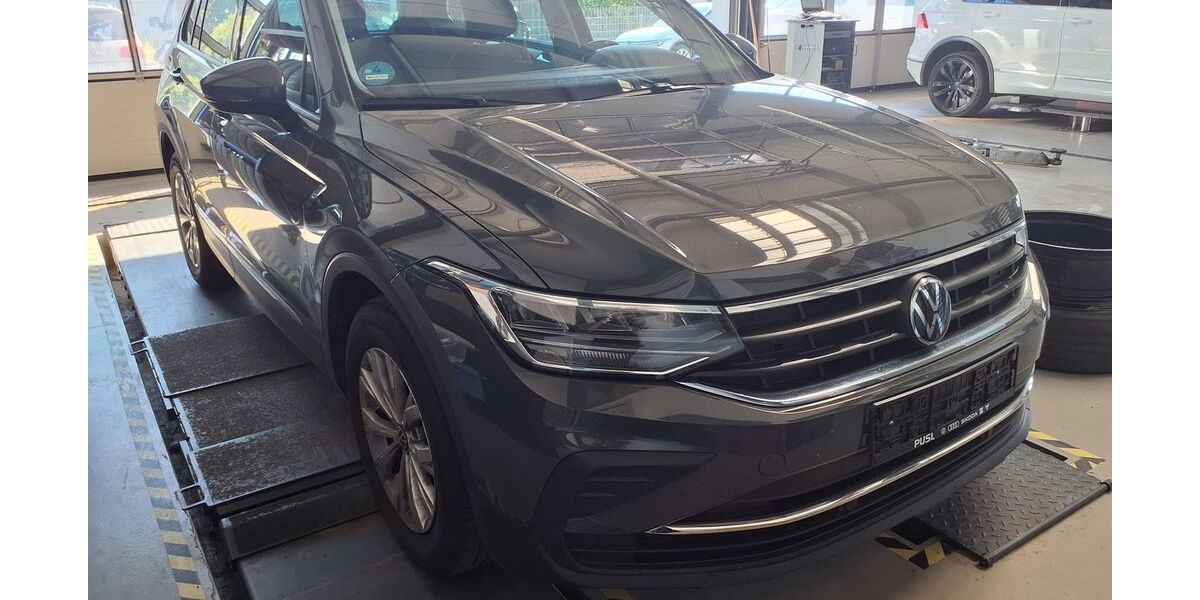 VW Tiguan 68.262 km 23.930 &euro; Wolfratshausen 82515