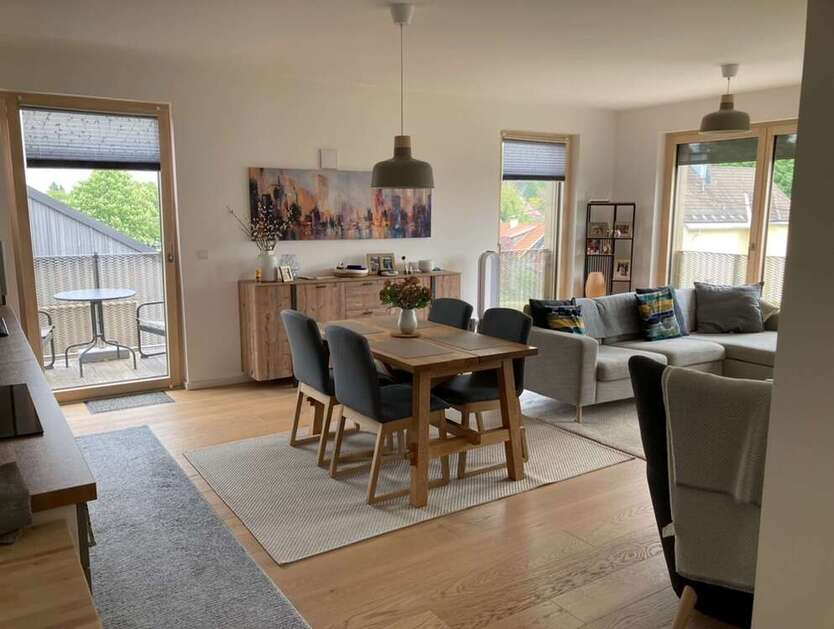 Wohnung zum Mieten in Weßling 1.990 € 116.59 m²