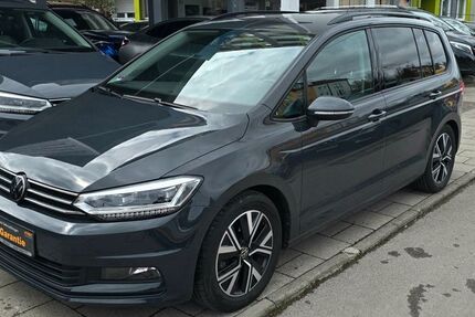 VW Touran 55.000 km 33.850 &euro; München 81673