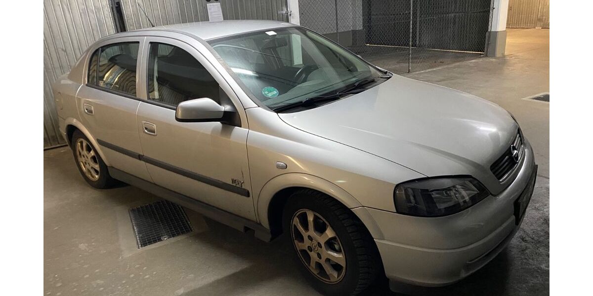 Opel Astra 100.700 km 1.890 &euro; Neuried 82061