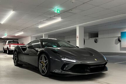 Ferrari F8 1.500 km 318.900 € München 81677