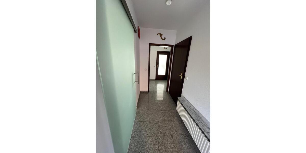 Einfamilienhaus Sulzemoos - 6 Zimmer, 180 m&sup2;, 2.000&euro; | Angebot:24836498