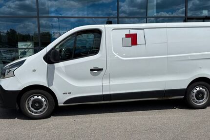 Renault Trafic 272.350 km 6.250 &euro; Puchheim 82178