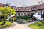 WINDISCH ImmobilieN - Haus in Haus: 4 Zimmer über 2 Etagen zentral & ruhig in Gröbenzell!