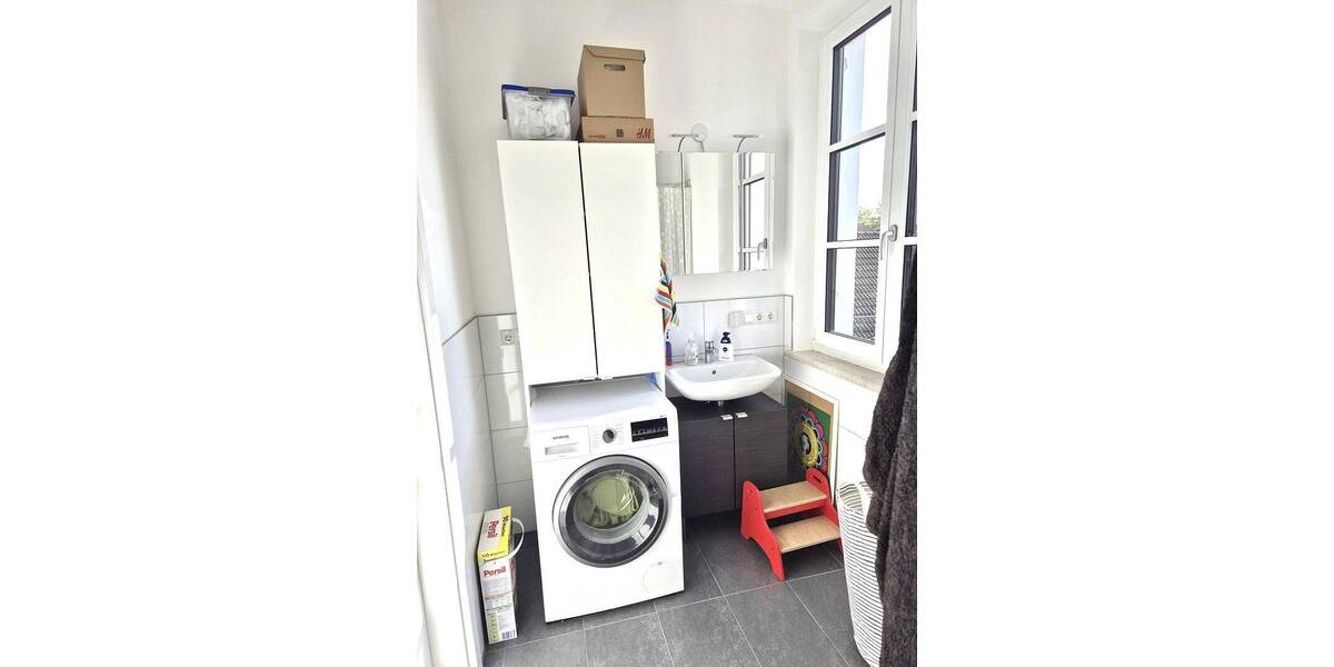 Etagenwohnung Ismaning - 3 Zimmer, 73 m&sup2;, 1.650&euro; | Angebot:26891774