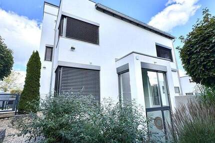 Architektenhaus im Bauhaus-Stil - Modernes Design trifft luxuriöses Wohnen! 7 zimmer