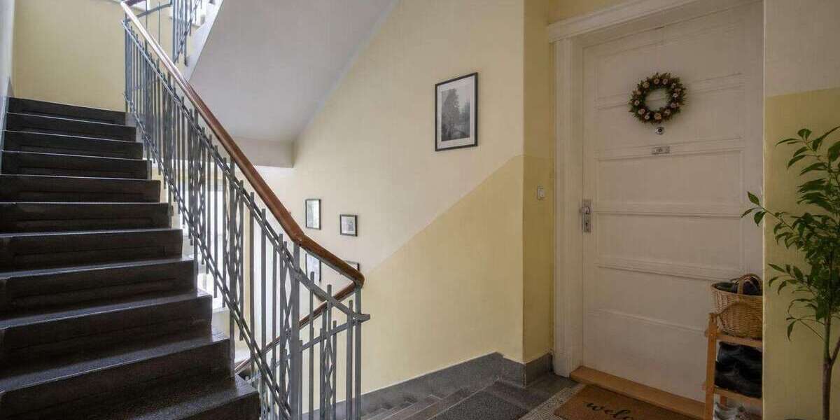 Einfamilienhaus München Schwabing-Freimann - 127 Zimmer, 1.278 m&sup2;, 6.600.000&euro; | Angebot:26928954
