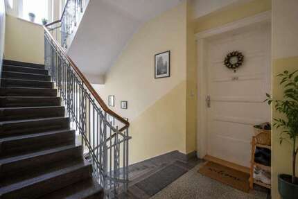 Haus München Schwabing-Freimann - 127 Zimmer, 1.278 m&sup2;, 6.600.000&euro; | Angebot:26928954