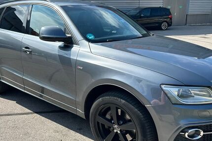 Audi Q5 225.000 km 13.199 &euro; München 81737