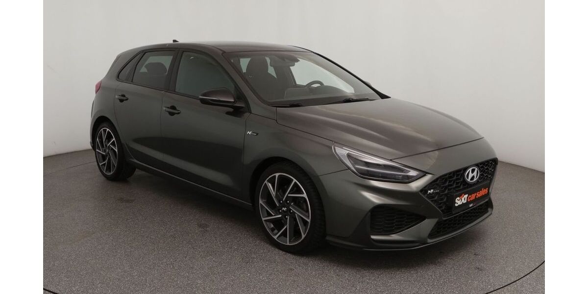 Hyundai i30 95.213 km 17.990 &euro; Garching 85748