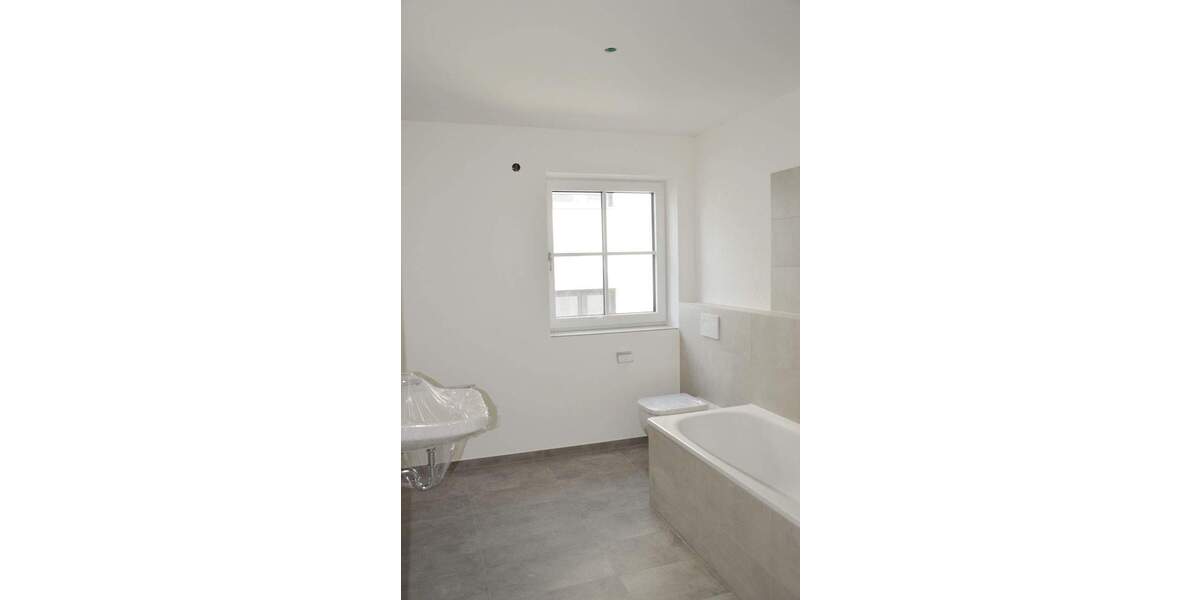 Etagenwohnung Krailling Pentenried - 3 Zimmer, 83 m&sup2;, 1.585&euro; | Angebot:25165329