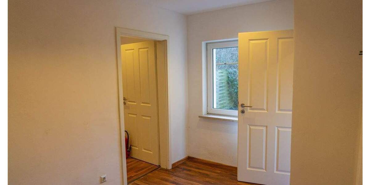 Mehrfamilienhaus, Wohnhaus Gröbenzell - 8 Zimmer, 192 m&sup2;, 1.199.000&euro; | Angebot:25692795