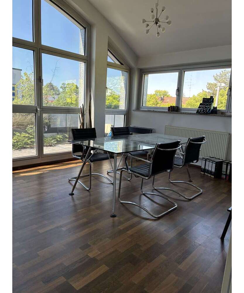 Büro in München 1.690 € 90 m²