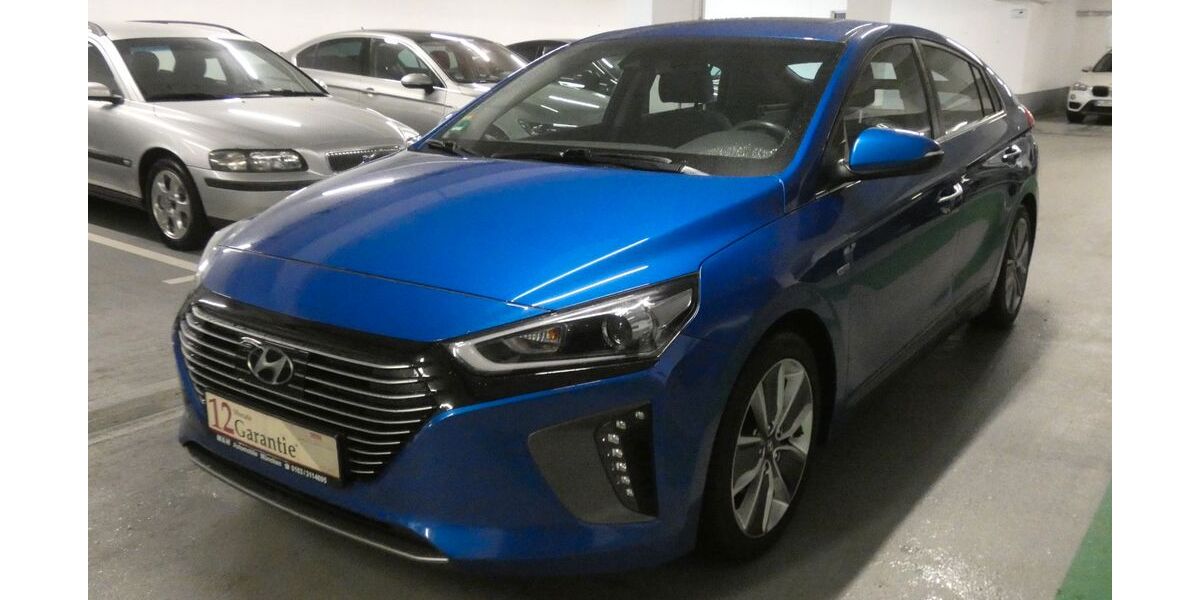Hyundai IONIQ 140.567 km 11.700 &euro; München 81825