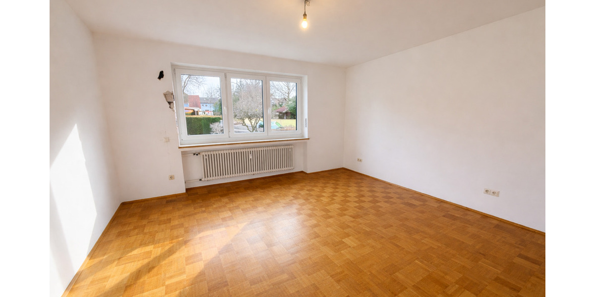 Mehrfamilienhaus, Wohnhaus Dachau - 7 Zimmer, 203 m&sup2;, 1.390.000&euro; | Angebot:25664007