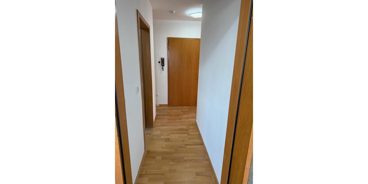 Etagenwohnung Puchheim - 3 Zimmer, 77 m&sup2;, 1.726&euro; | Angebot:26322603