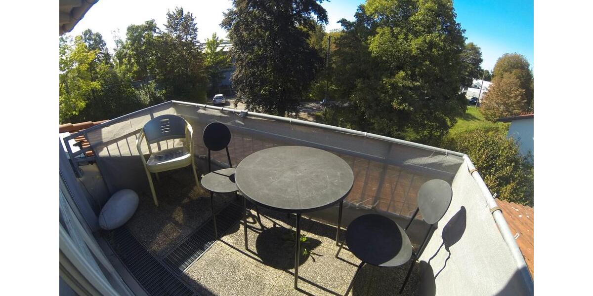 Dachgeschoßwohnung München Bogenhausen - 3 Zimmer, 82 m&sup2;, 685.000&euro; | Angebot:26833051