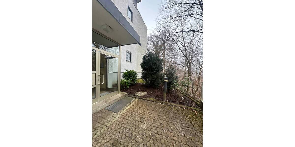 Etagenwohnung Grünwald - 4 Zimmer, 120 m&sup2;, 740.000&euro; | Angebot:25775681