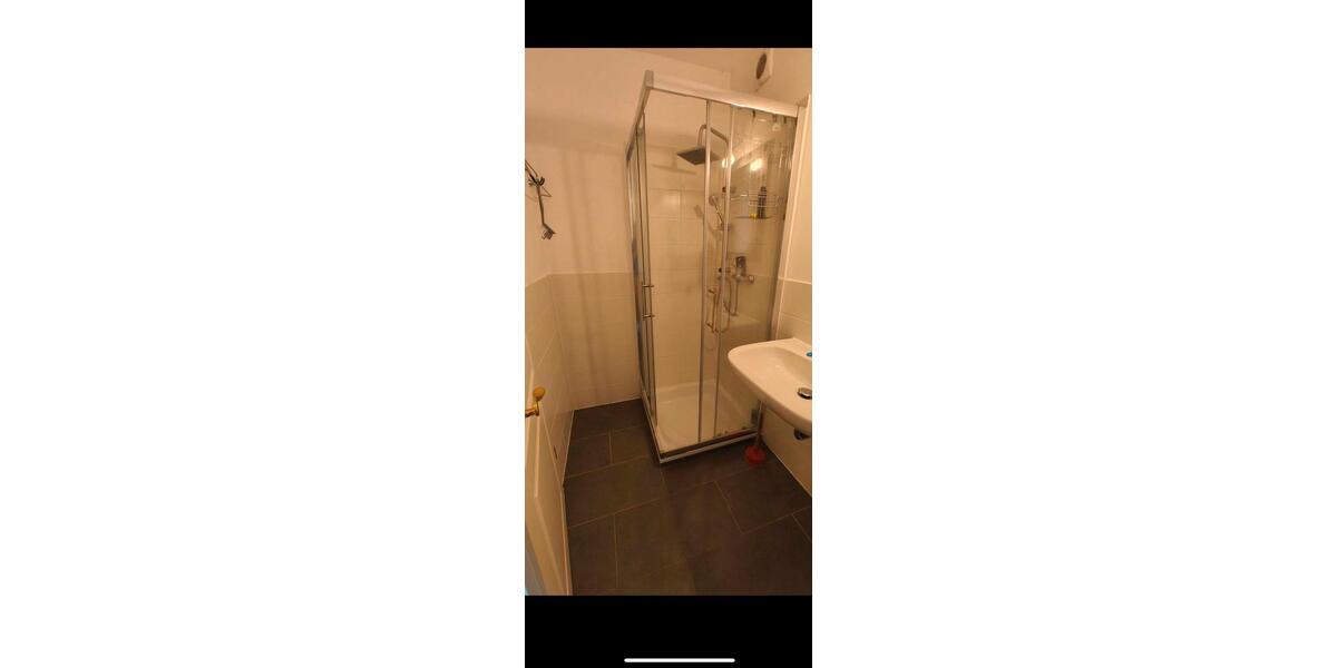 Etagenwohnung Weichs - 4.5 Zimmer, 145 m&sup2;, 1.563&euro; | Angebot:24697413