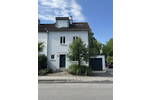 Charmantes Reiheneckhaus - 