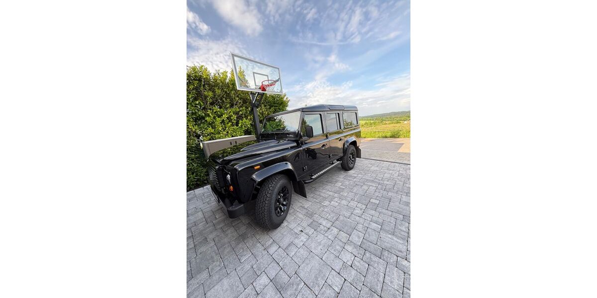 Land Rover Defender 55.000 km 64.500 &euro; Icking 82057