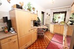 !! RARITÄT in SEENÄHE !! 4-Zimmer-WOHNUNG in Zwei-Familien-Haus * OG + DG mit Balkon + Garten * STA 4 zimmer